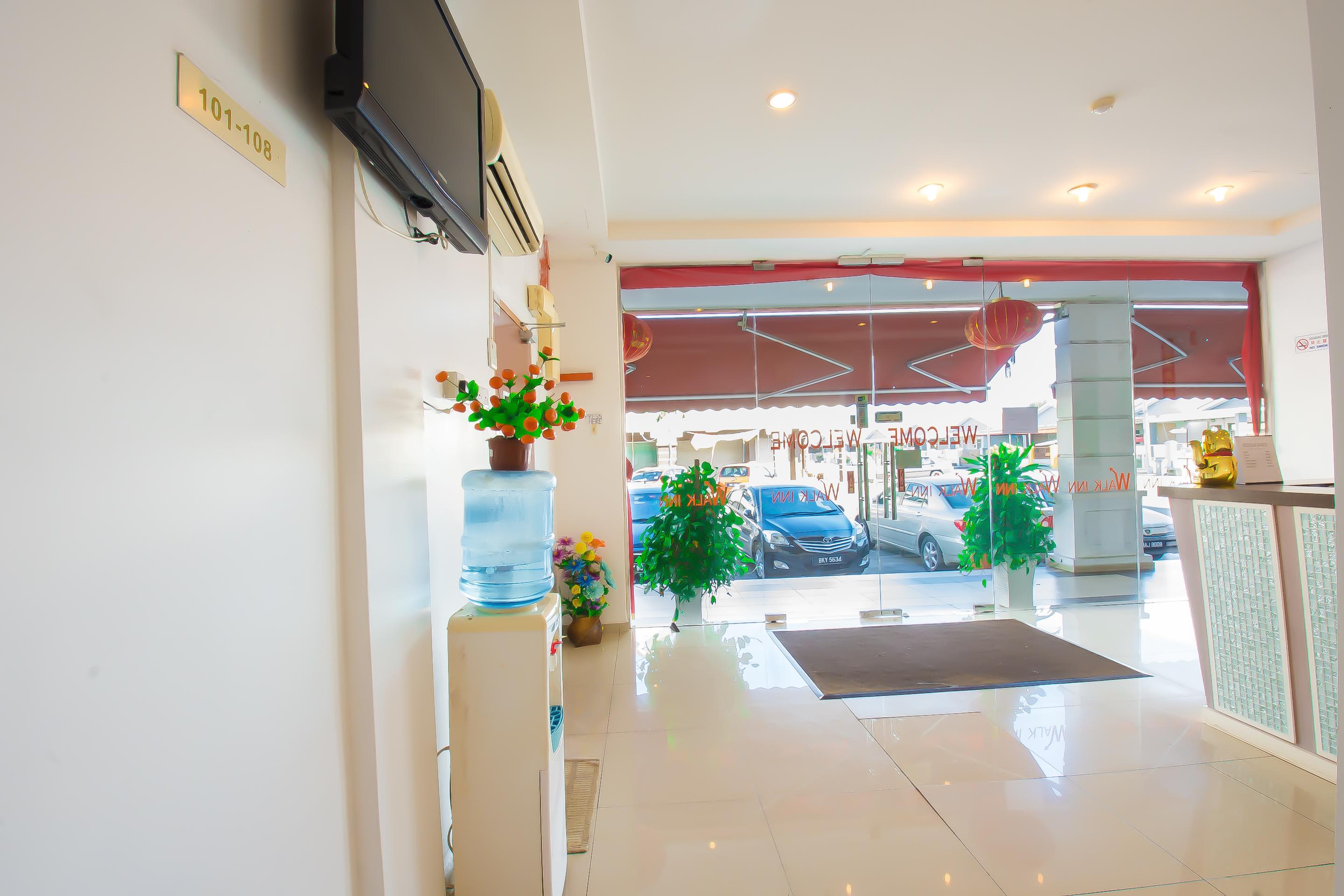 Oyo 582 Hotel Walk Inn Kampong Pasir Puteh  Екстериор снимка